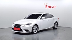 Lexus IS 2016