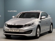Kia K5 2011