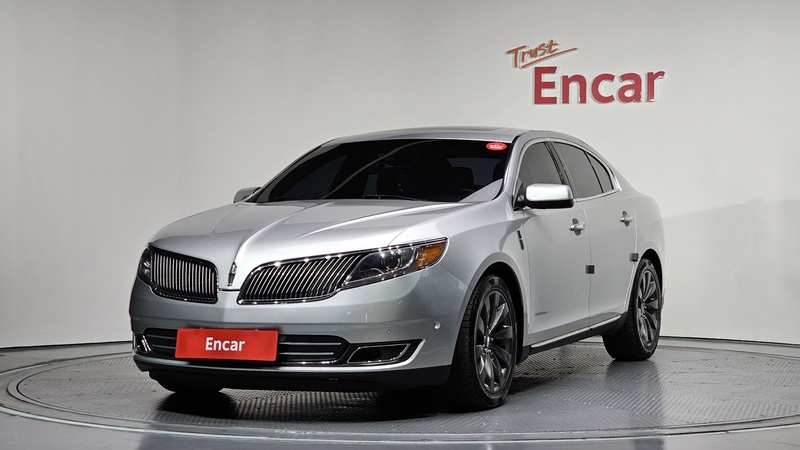 Lincoln MKS