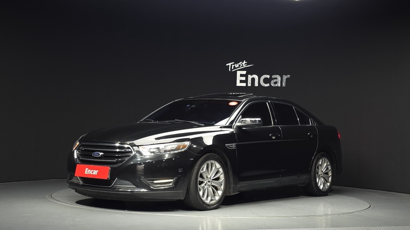 Ford Taurus