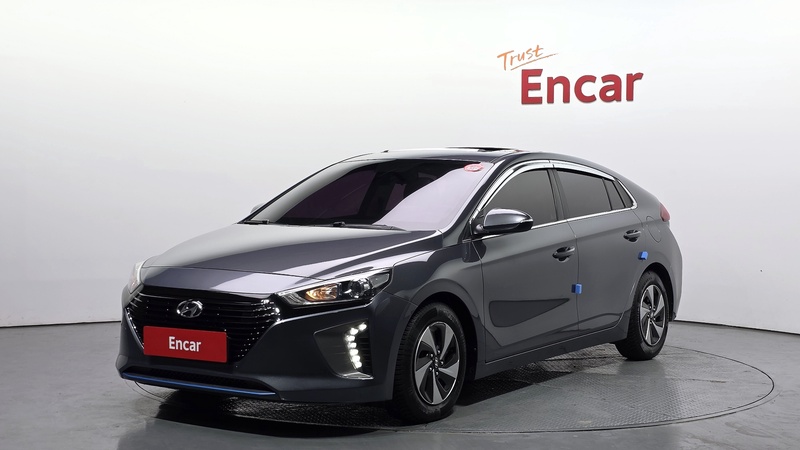 Hyundai Ioniq