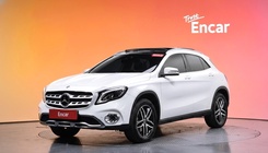 Mercedes-Benz GLA-Class 2019