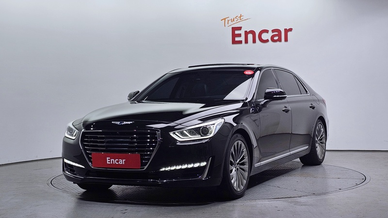 Genesis EQ900