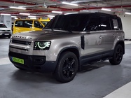 Land Rover Defender 2023