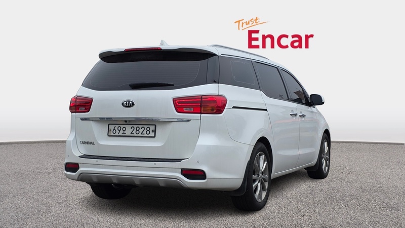 Kia Canival