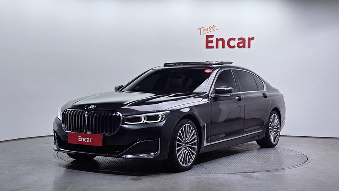 BMW 7 Series 2021