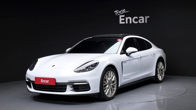 Porsche Panamera 2020