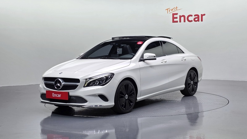 Mercedes-Benz CLA-Class