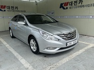 Hyundai Sonata 2009
