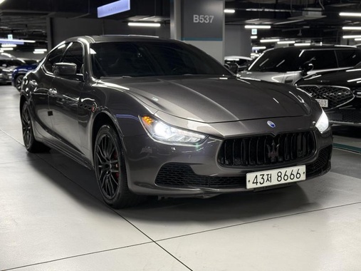 Maserati Ghibli 2015