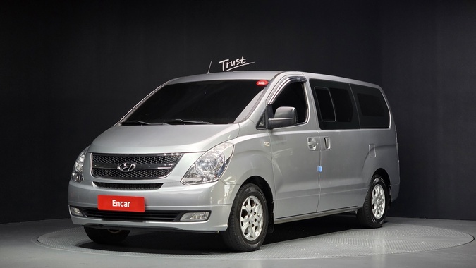 Hyundai Starex 2012