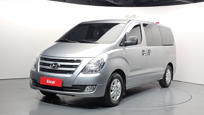 Hyundai Starex 2016