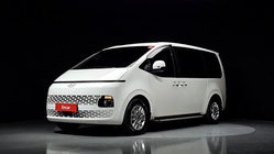Hyundai Staria 2025
