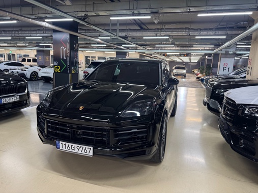 Porsche Cayenne 2024