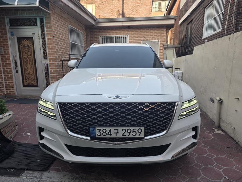 Genesis GV80