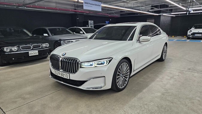 BMW 7 Series 2021