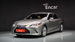 Lexus ES 2019