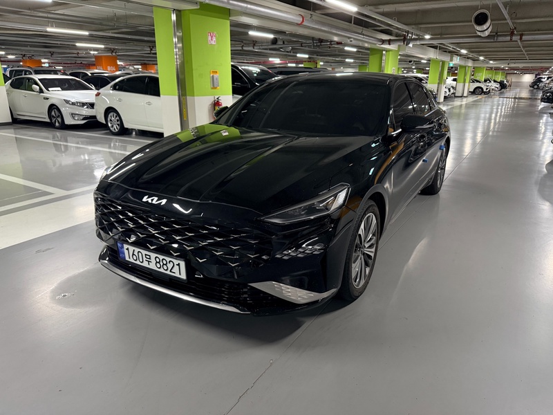 Kia K8