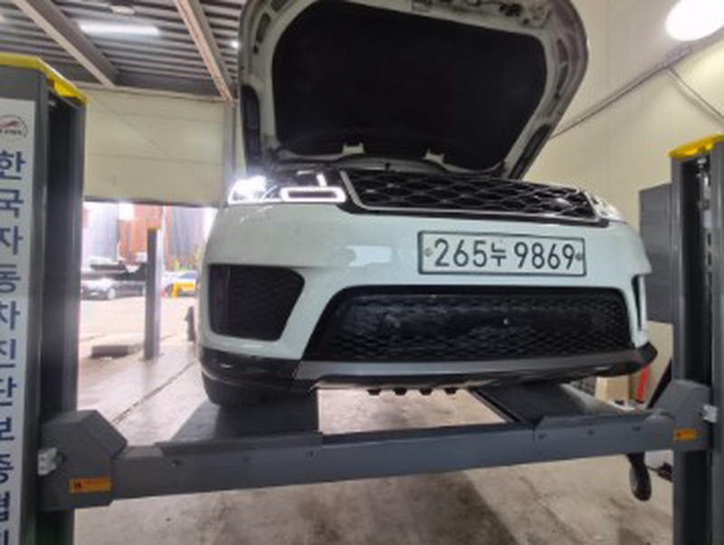 Land Rover Sport