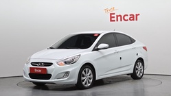 Hyundai Accent 2012