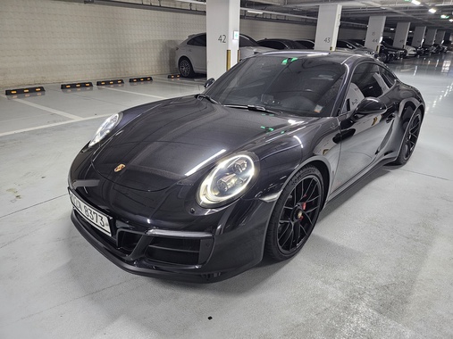Porsche 911 2018