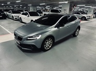 Volvo V40 2018