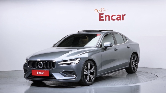 Volvo S60 2021