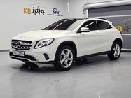 Mercedes-Benz GLA-Class 2017