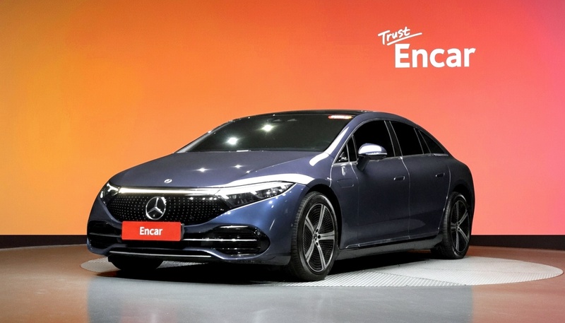 Mercedes-Benz EQS