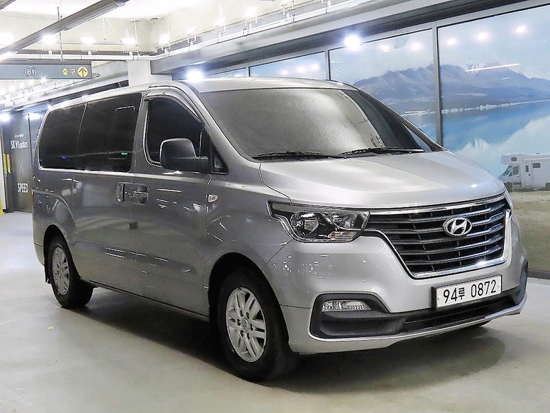 Hyundai Starex