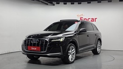 Audi Q7 2023