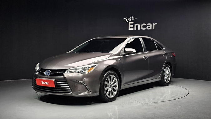 Toyota Camry 2016