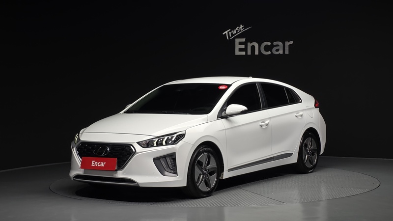 Hyundai Ioniq