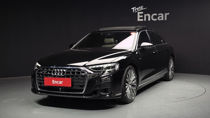 Audi A8 2022