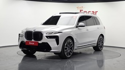 BMW X7 2024