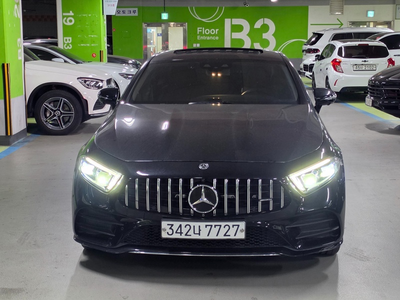 Mercedes-Benz CLS-Class