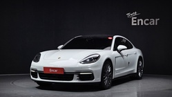 Porsche Panamera 2020