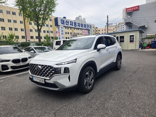 Hyundai Santa Fe 2023