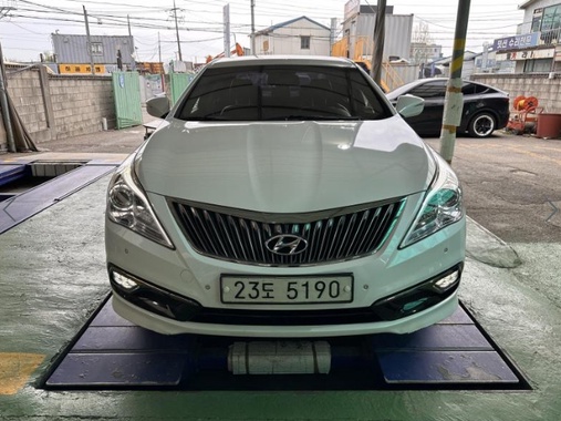 Hyundai Grandeur 2015