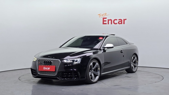 Audi RS5 2013