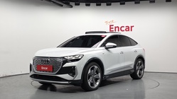 Audi Q4 e-tron 2025