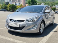 Hyundai Avante 2015