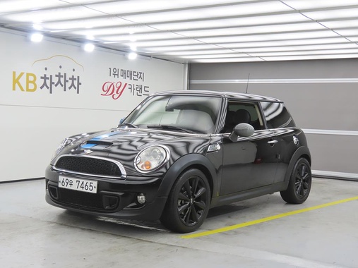 MINI Cooper 2012
