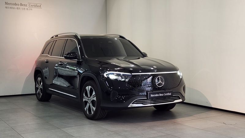 Mercedes-Benz EQB