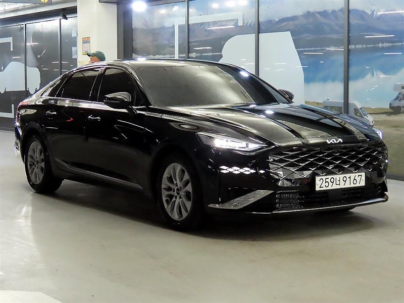Kia K8