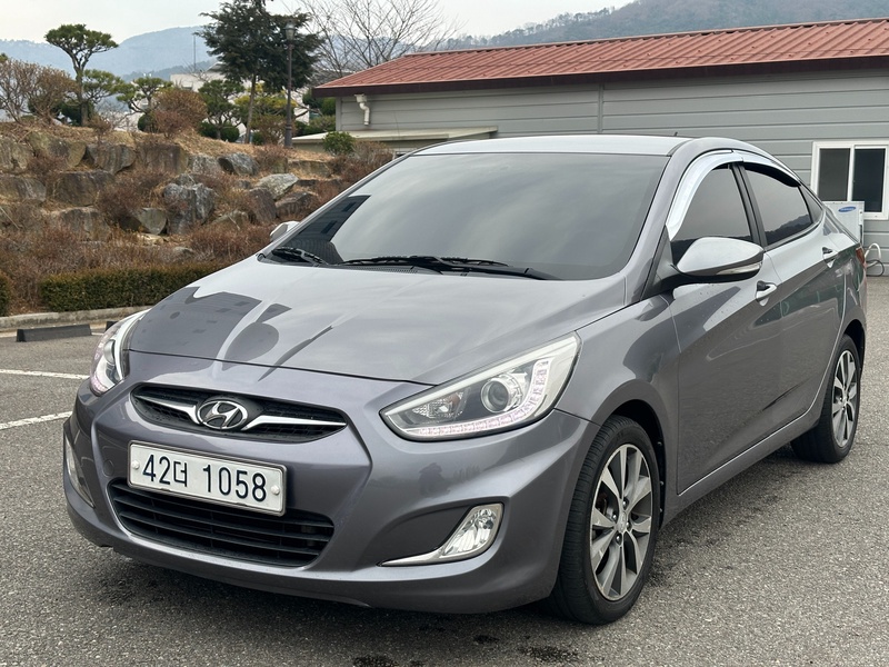 Hyundai Accent