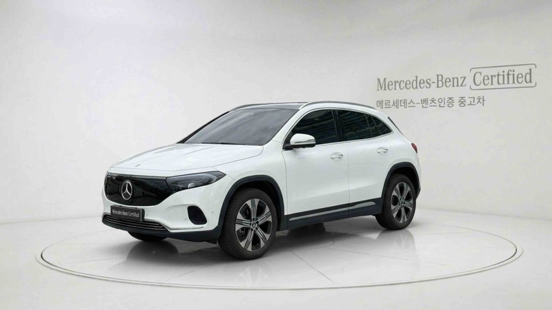 Mercedes-Benz EQA