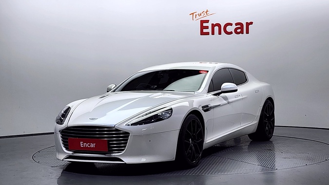 Aston Martin Rapide 2015