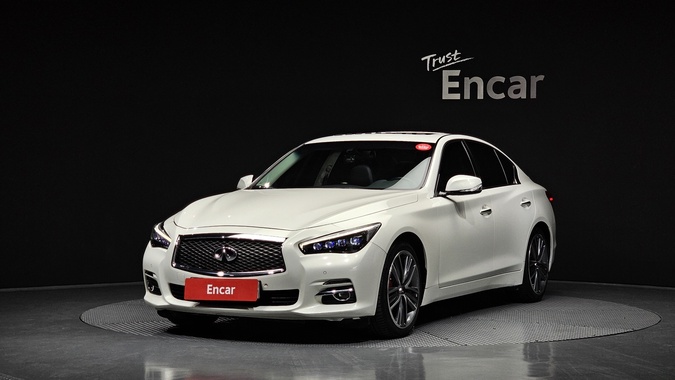 Infiniti Q50 2014
