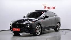Maserati Levante 2021
